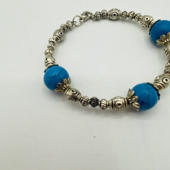 Faux Turquoise Bead Silver Tone Bracelet - Picture 3 of 5